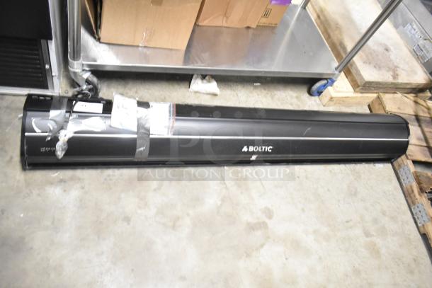 Boltic 6873518LYB 72" Black Aluminum Air Curtain, new scratch and dent, with remote magnetic door switch.