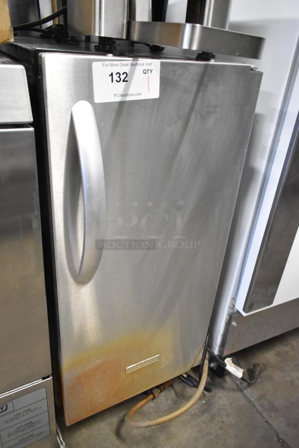 KitchenAid KUIC15PRTS0 stainless steel ice machine, 115V, 1 phase, commercial use. Features visible label and faucet connection.