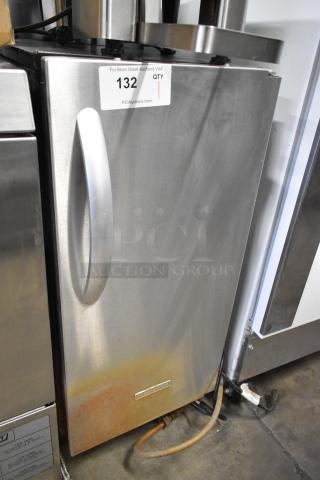KitchenAid KUIC15PRTS0 stainless steel ice machine, 115V, 1 phase, commercial use. Features visible label and faucet connection.