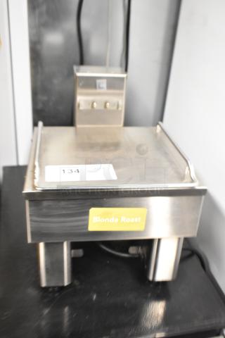 2018 Bunn 1SH STAND stainless steel server stand, 120V, 1 phase, label reads "Blonde Roast," excellent condition.