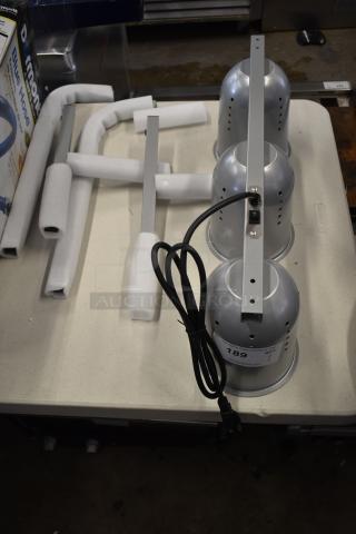 Brand new ServIt 423BLS3 3-bulb heat lamp, scratch and dent. Includes power cord. 120V, 1 phase.