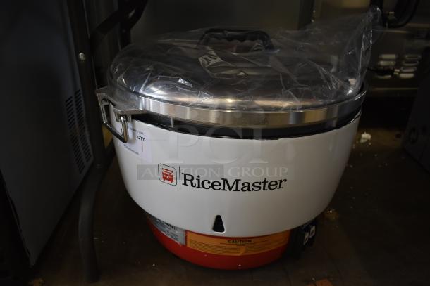 Brand new RiceMaster RS-50N-R gas rice cooker, 110-cup capacity, 34,600 BTU, labeled scratch and dent.
