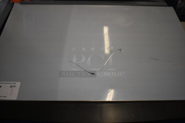 BRAND NEW Avantco 194UCF280A undercounter ice machine; 299 lb capacity; scratch on stainless steel; 115V 1 Phase.