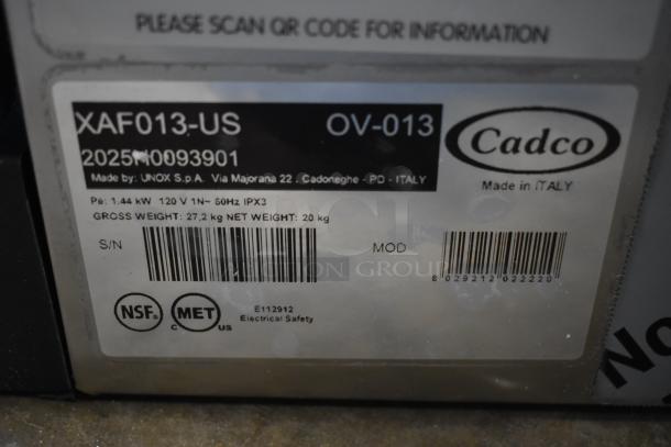 Label of Cadco XAF013-US convection oven, showing model and serial numbers, origin in Italy, and safety certifications.
