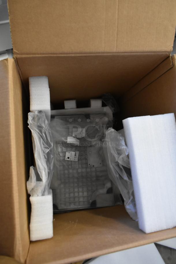 IN ORIGINAL BOX! Freshway T Scale, unopened, with protective packaging. Ideal for precise weighing, includes all original components.