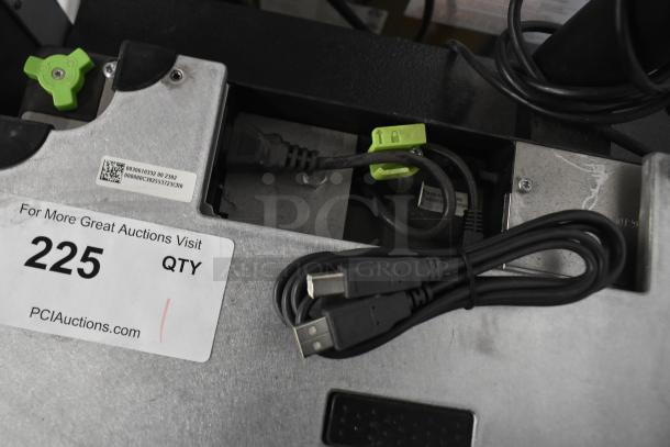 Mettler Toledo FreshWay metal floor scale, USB cords visible, 100-240 volts, 1 phase, QR code and auction label attached.