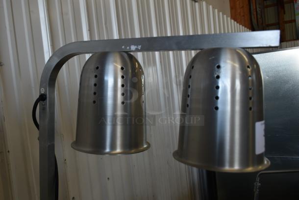 Avantco W62 Countertop 2 Head Warming Lamp, stainless steel, 120 Volts, 1 Phase, excellent condition, model W62.
