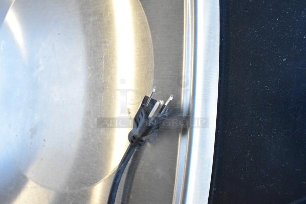 2017 Hobart HTi-7LH26 metal commercial countertop food portioning scale with power cord. Tested, working condition.