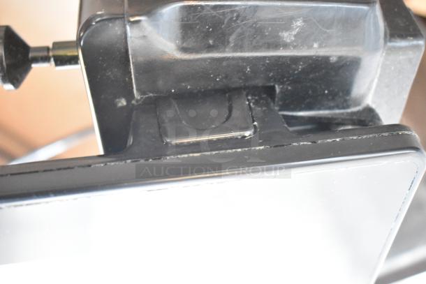 2017 Hobart HTi-7LH26 commercial food scale, black, tested and working. 120/208-240V, 1 Phase. Close-up of attachment detail.