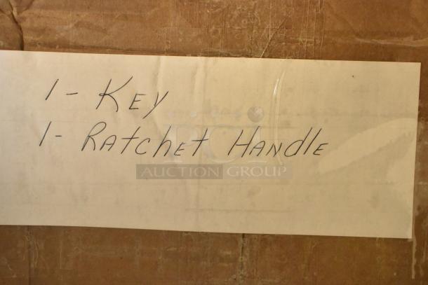 Arcobaleno AMF160 pasta machine with note listing "1 Key, 1 Ratchet Handle." Includes accessories, ideal for commercial use.