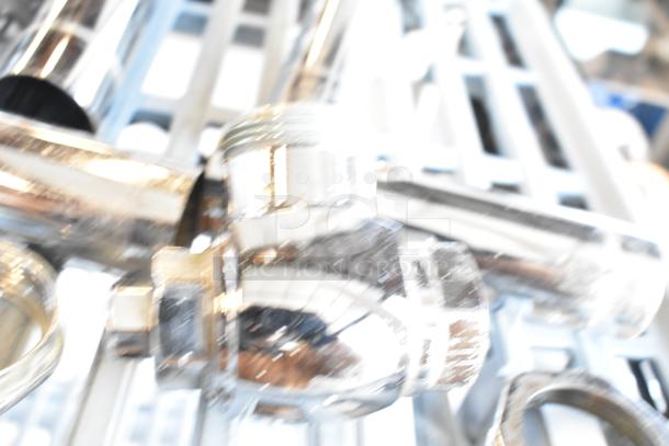 Chrome flushing handles in shiny condition, sold in a lot of three. Ideal for plumbing projects or refurbishments.