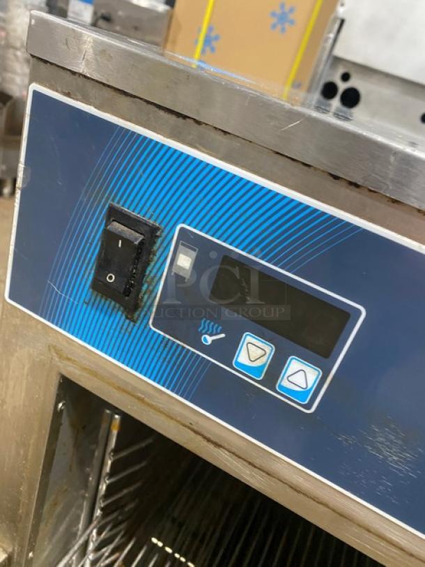 Alto-Shaam 500S commercial heated holding cabinet control panel, 2018 model, stainless steel, electric, on casters.