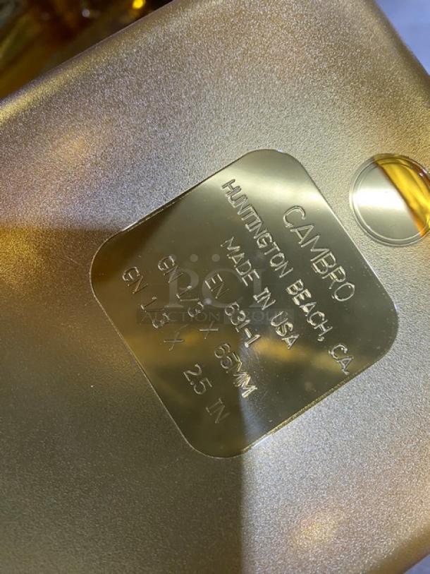 Cambro 32HP150 amber food pan, 1/3-size, 2.5" deep, high-temperature, new condition. Label: Made in USA.