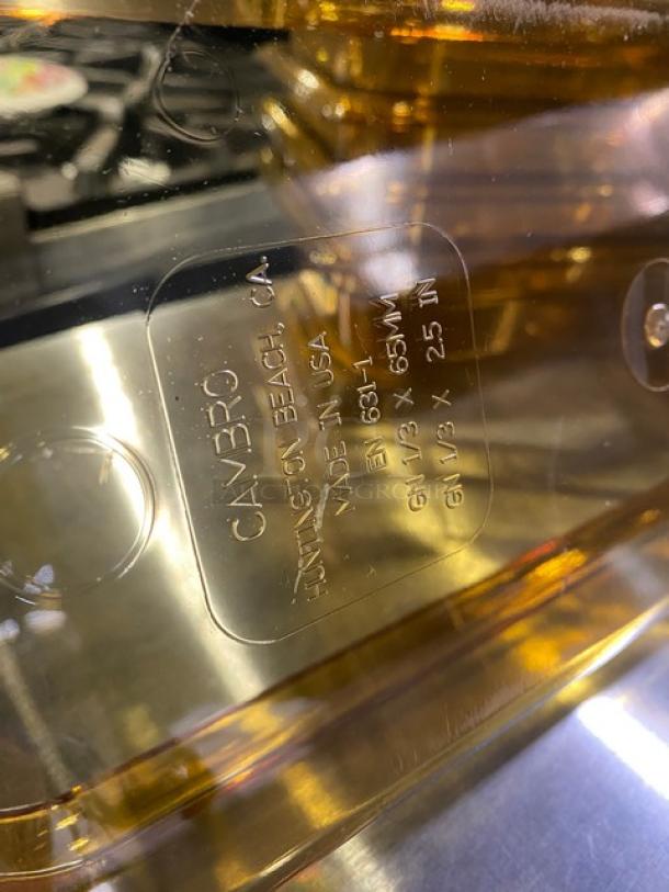 NEW Cambro Amber 1/3-Size Food Pan Model 32HP150, 2.5" Deep, Commercial-Grade, High-Temp, Made in USA, Embossed Label.