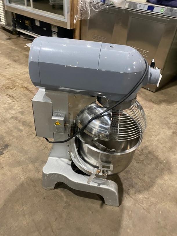 Black Diamond BDPM20 20 Qt. planetary mixer, stainless steel bowl guard, mixing bowl, flat beater, 120V, on legs, SN: 1908200.