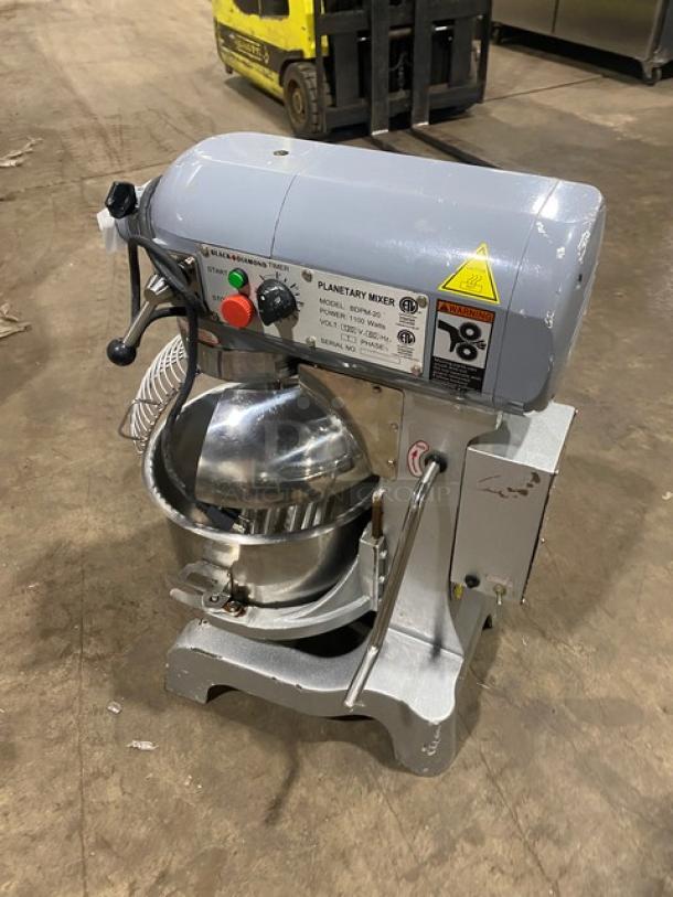 Black Diamond BDPM20 planetary mixer, 20 Qt., with stainless steel bowl and bowl guard, flat beater attachment. 120V, 1-phase.