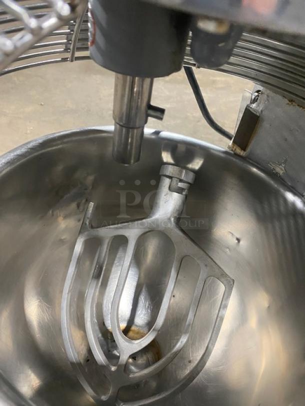 Black Diamond BDPM20 planetary mixer with stainless steel bowl guard and mixing bowl, includes flat beater attachment.