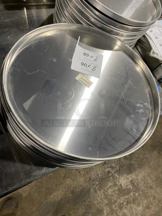 American Metalcraft 20” round pizza pan, model HA4020, heavy-duty aluminum with 1” depth, new condition.