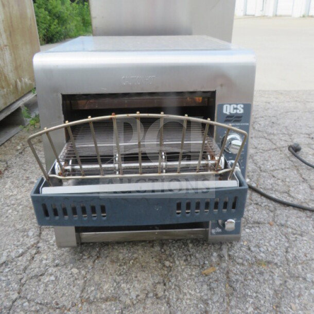 Star Conveyor Toaster QCS-2-800, 208V, 1 Phase, stainless steel, 14.5x24.5x15.5 inches, good condition, front view.