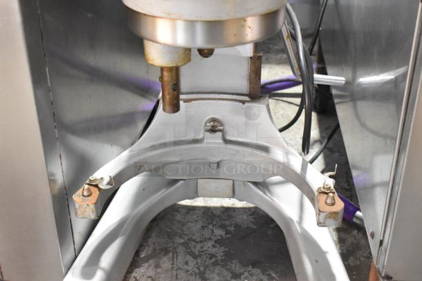 Hobart A120T 12 Quart Planetary Dough Mixer, metal construction, condition shows some wear, 115V, 1 Phase.