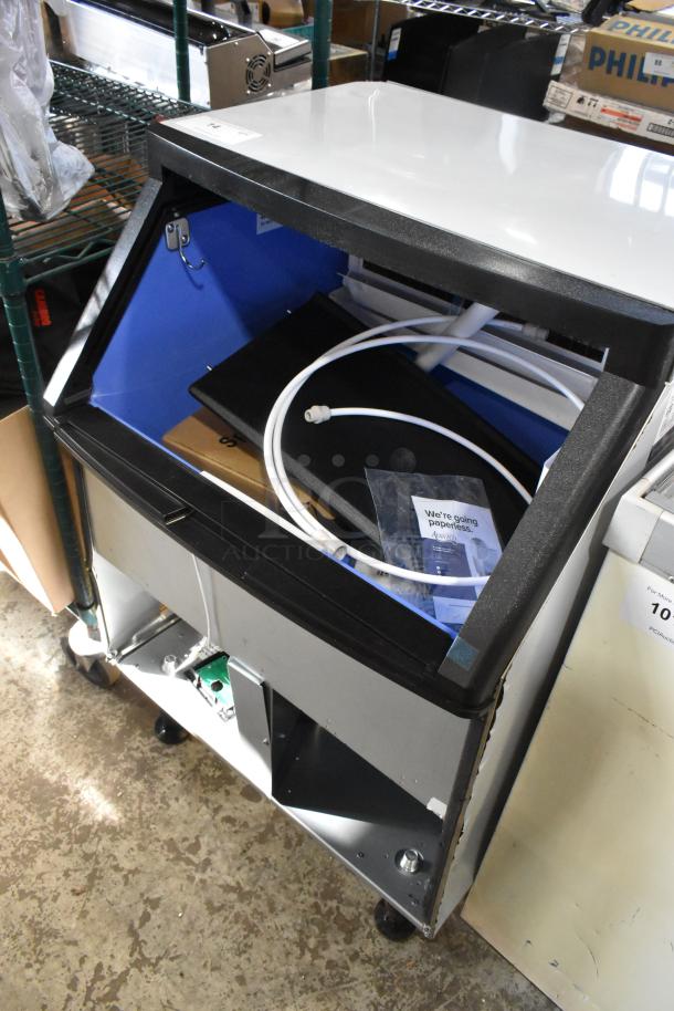 Avantco 194UCF280A stainless steel ice machine, new scratch and dent, 299 lb capacity, 115 Volts, 1 Phase, open packaging.