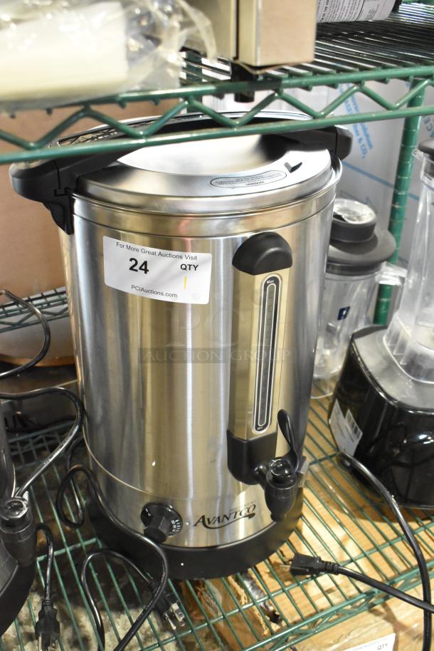 Brand new Avantco 177WB19L 5-gallon water boiler, scratch and dent. 120V, 1 phase. Silver with tap and level indicator.