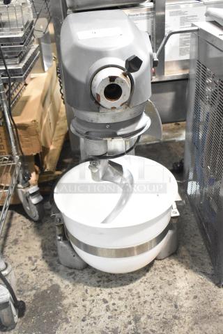 Hobart Legacy HL200 Metal Commercial Countertop 20 Quart Planetary Dough Mixer w. Mixing Bowl, Dough Hook Attachment. 100-120 Volts, 1 Phase. - Item #1229194