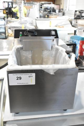 Brand new 2025 Vollrath CF2-1800 stainless steel countertop fryer, scratch and dent, 10 lb capacity, includes 2 fry baskets.