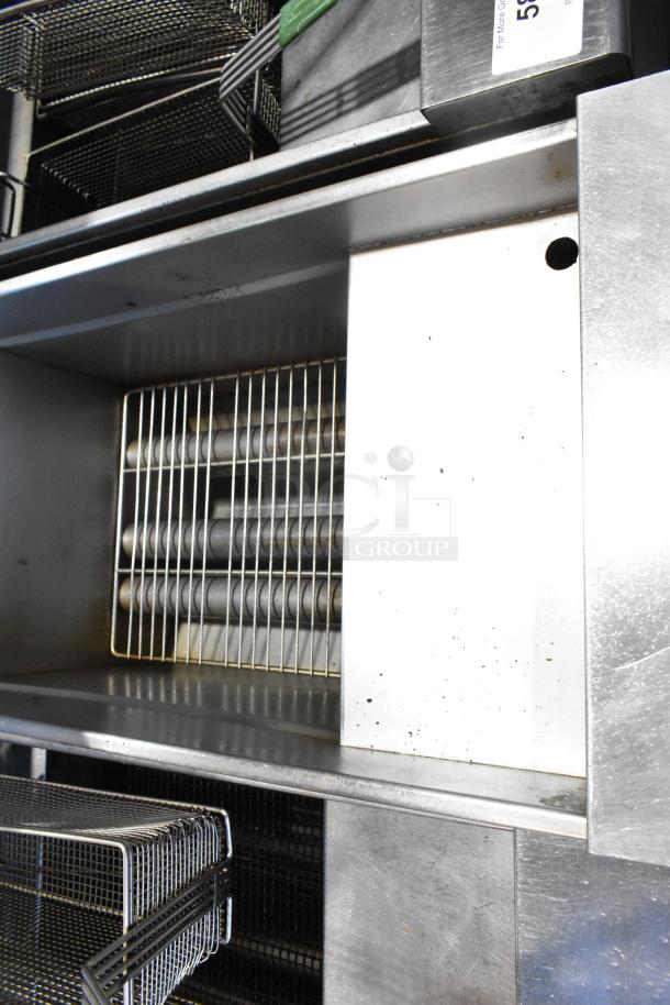 Pitco Frialator SSPG14 stainless steel pasta cooker, natural gas, 60,000 BTU, on commercial casters. Single bay, floor style.