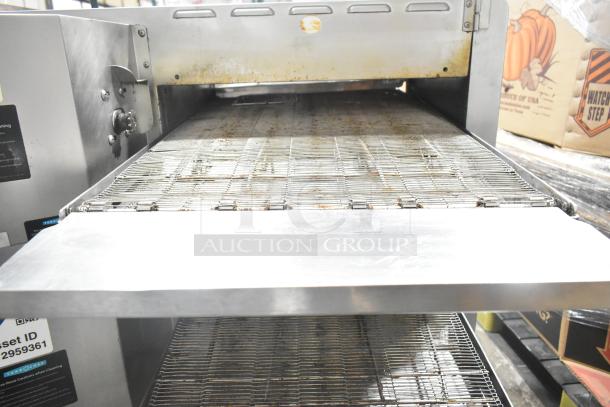 Turbochef HhC2020 stainless steel rapid cook conveyor oven from 2017. Electric, 208/240V, 3-phase. Used condition.