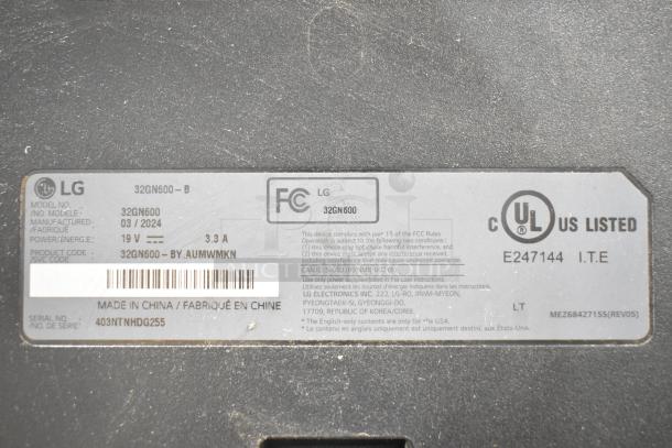 LG monitor model 32GN600-B label, manufactured 03/2024, 19V, 3.3A, product code 32GN600-BY.AUMWMKN, UL listed.