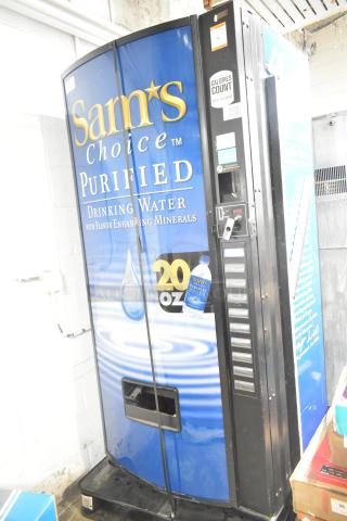 Royal RVCDE-768-10 vending machine, metal, commercial use, Sam's Choice branding, 115V, 1 phase, good condition.