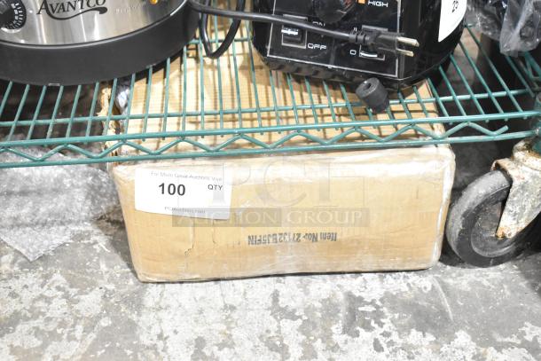 Box of 12 Lavex 32 oz. blue/white rayon blend mop heads with 5" headband, in scratch and dent condition.