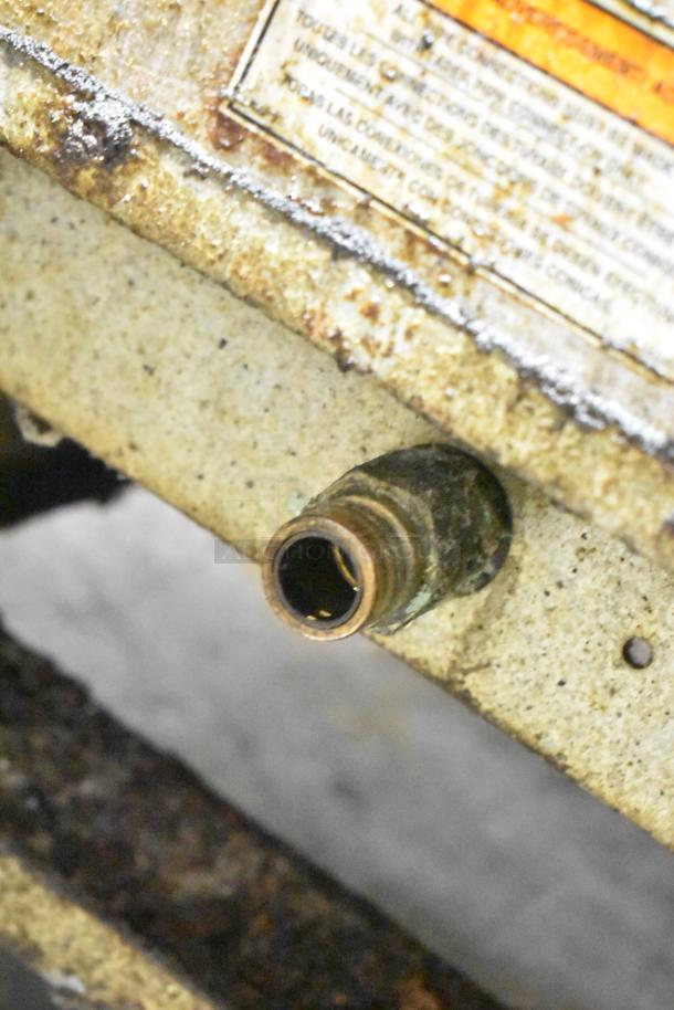 Pitco Frialator SB14RS deep fat fryer close-up showing gas connector, worn condition. Stainless steel, natural gas, 122,000 BTU.