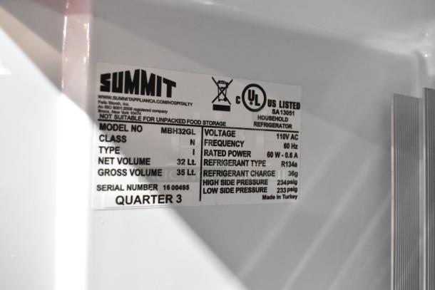Summit MBH32GL Metal Mini Cooler Merchandiser, 110V, 1 phase, 32L net volume; R134a refrigerant; label with specs shown.