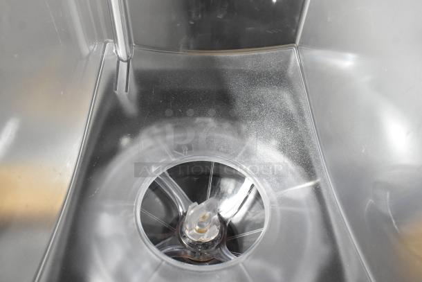 Taylor X83684-12 stainless steel drink blending machine, 115V, 1 phase, excellent condition, commercial countertop model.