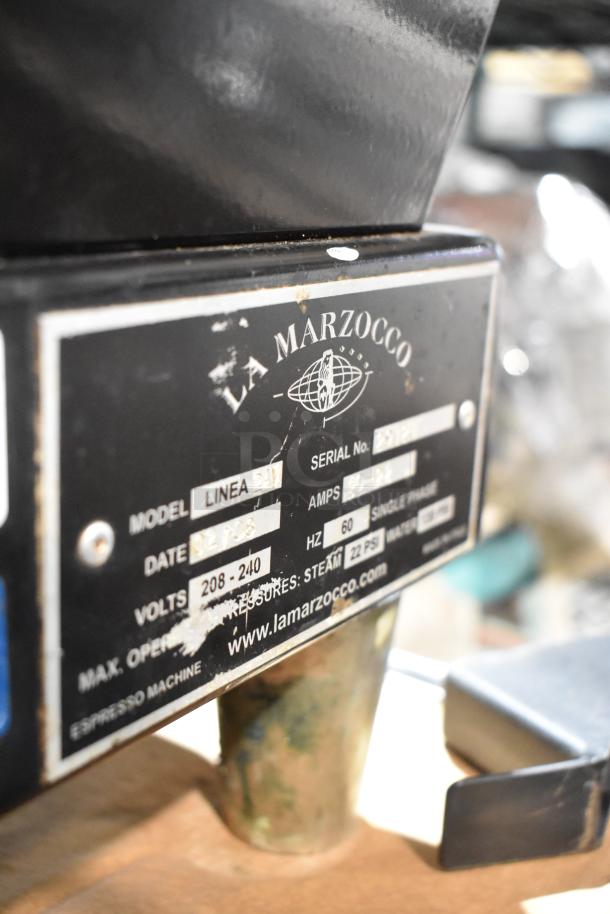 La Marzocco Linea 2 Group Espresso Machine, stainless steel, with 2 portafilters and steam wands, 208-240V, 1 Phase.