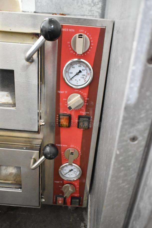 Avantco 177DPO18DD stainless steel double deck oven with control panel, showing temperature and timer settings.