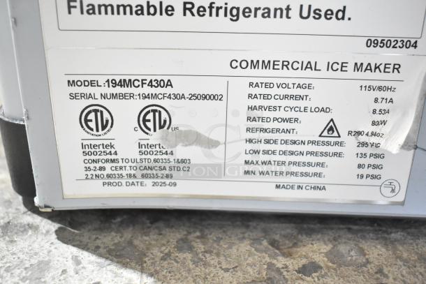 New Avantco 194MCF430A stainless steel commercial ice machine head, 115V, 1 phase, with some scratches and dents.