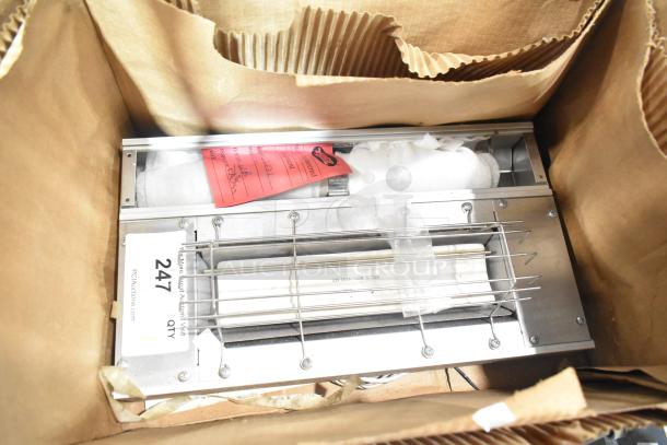 Hatco KFC-16C Metal Commercial Heat Strip, 120 Volts, 1 Phase, in new condition with tags and protective packaging.