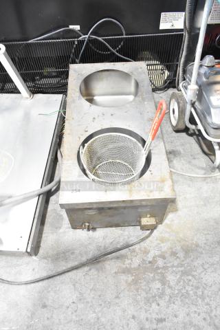 American Permanent Ware CW-3A stainless steel food warmer, used condition, 120V, 1 phase, with wire basket and worn surface.