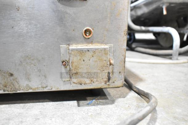 American Permanent Ware CW-3A stainless steel food warmer, 120V. Visible wear and rust, suggesting used condition.