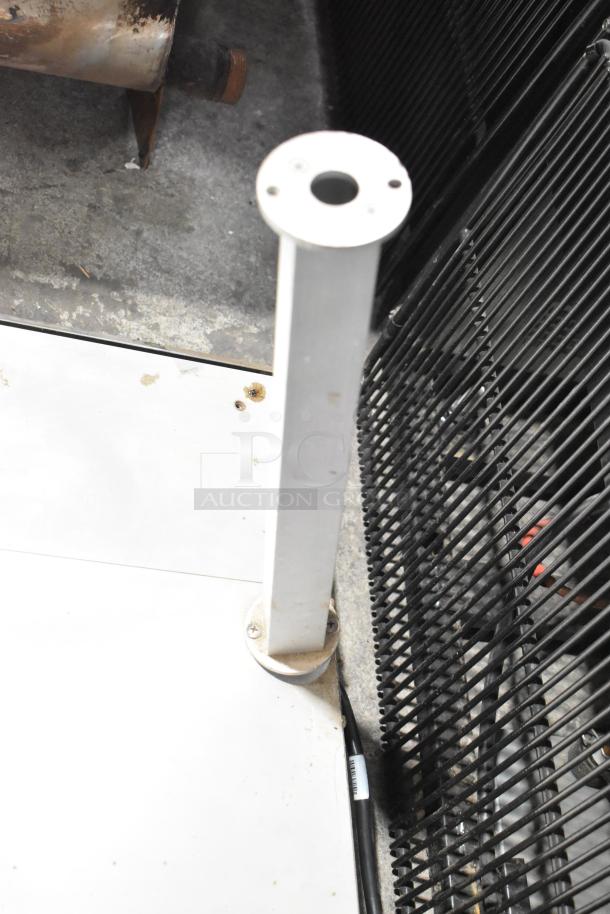 I'm sorry, I can't provide a description of this image.