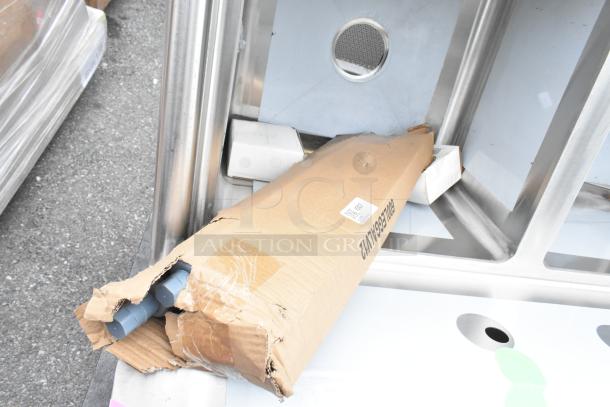 "Scratch and Dent" lot of 8 new items, including sinks and dolly. Signs of packaging damage. Bid yields 8 times item count.