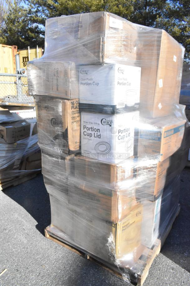 Pallet of assorted new scratch and dent items: lids, cups, cup carrier, trash bags. Various boxed brands visible.
