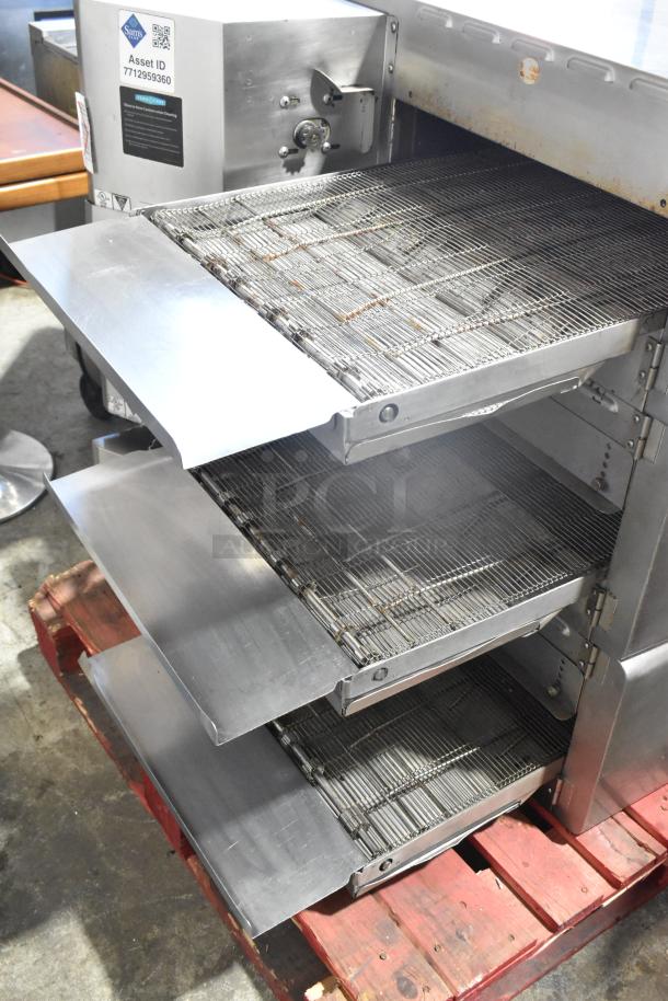 Turbochef HhC2020 stainless steel rapid cook conveyor oven, electric, 208/240V, 3 phase, commercial, 2017 model.