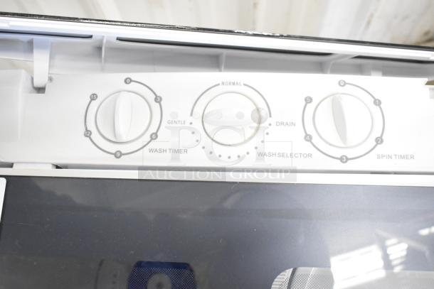 H01GN001 Portable Washing Machine, 110V, 1 Phase. Features wash timer, wash selector, and spin timer. Model: H01GN001.