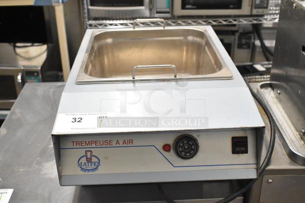 Matfer Depose Countertop Trempeuse A Air Unit, 100/120V, 1 Phase. Features temperature dial and brand marking on front panel.