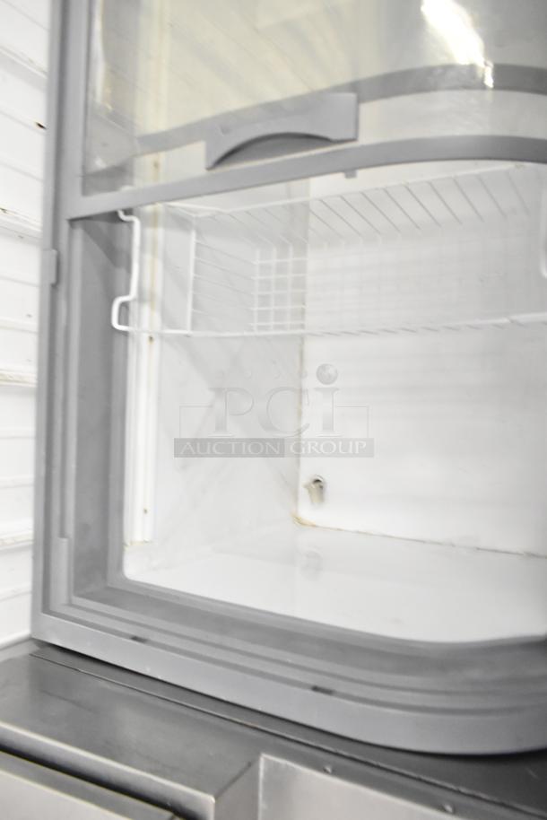 XS-500YX Commercial Ice Cream Freezer Merchandiser, 115 volts, 1 phase, spacious interior, gray trim, clean condition.