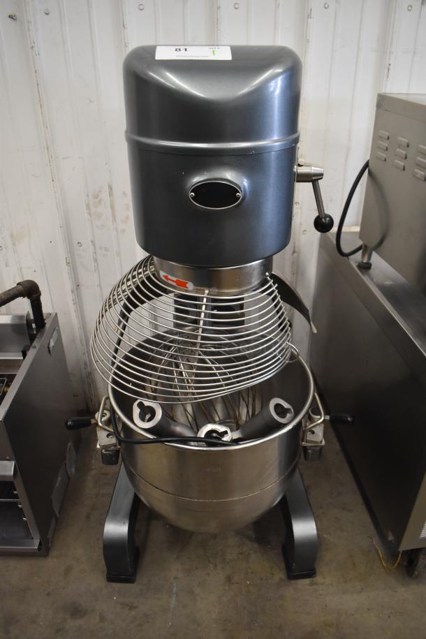 Avantco MX40 40-quart planetary dough mixer with bowl, guard, whisk, dough hook, and paddle attachments, in used condition.